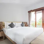 Penelopy Suites Oberoi