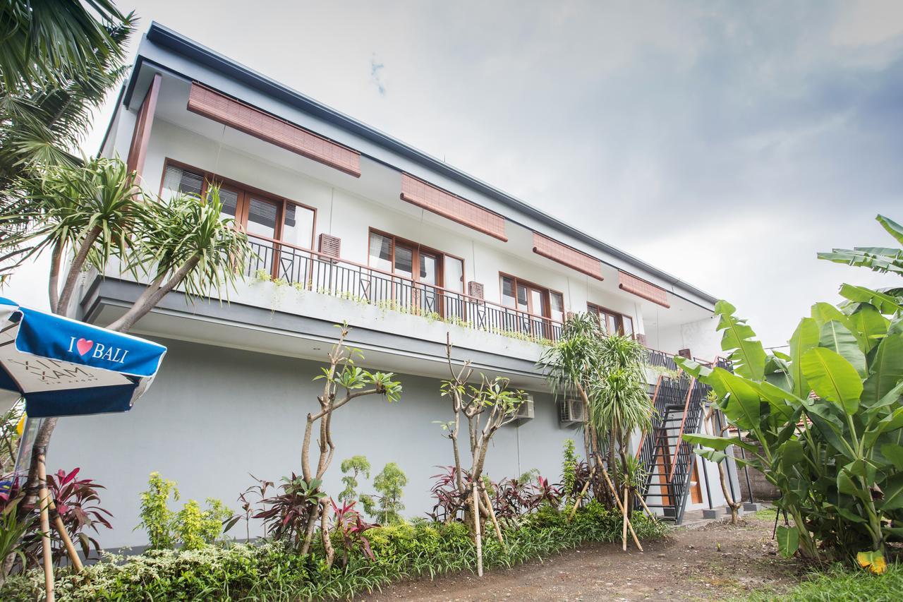 Penelopy Suites Oberoi *