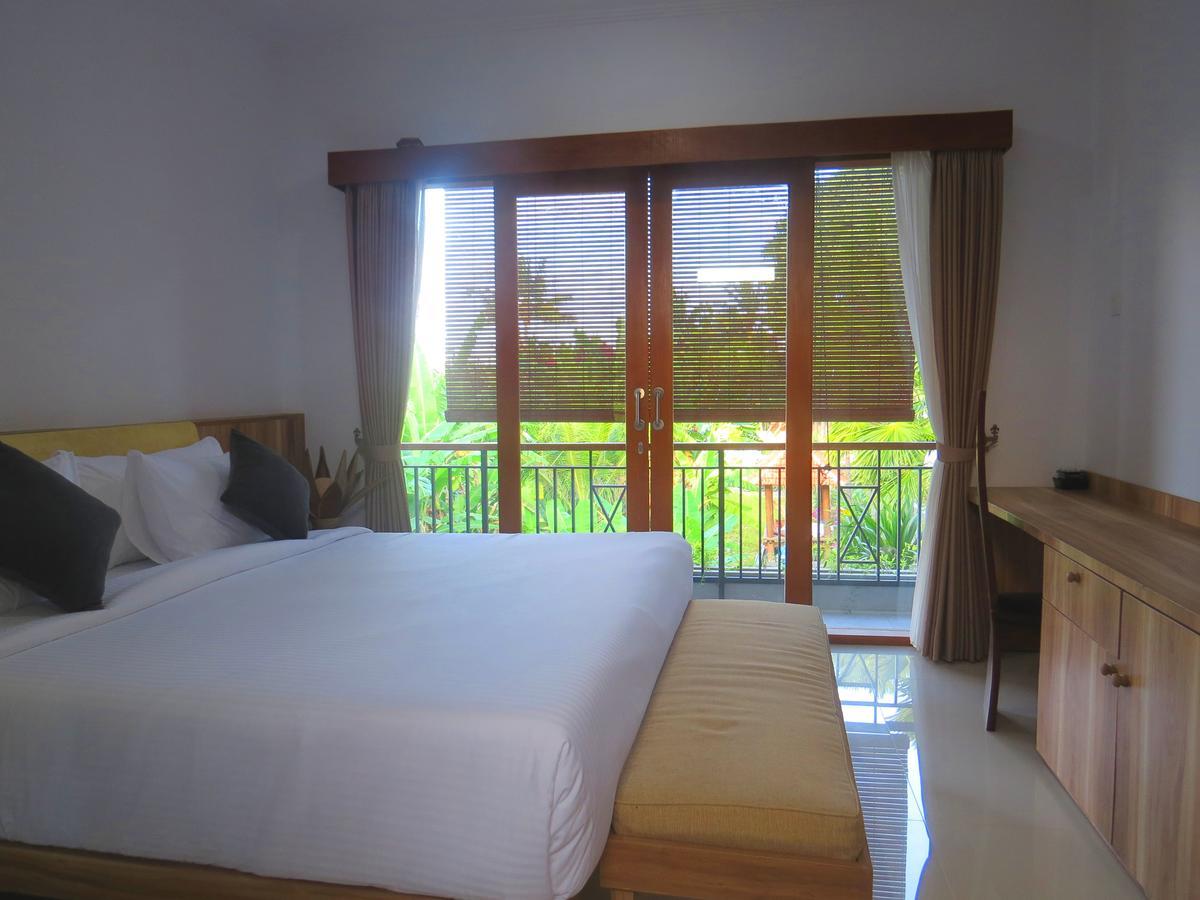 Penelopy Suites Oberoi